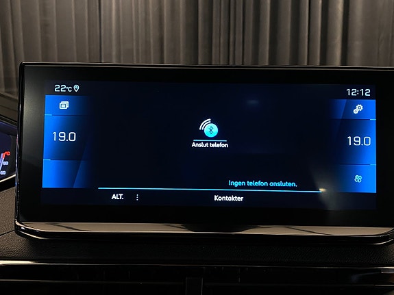 Peugeot 5008 18 of 30