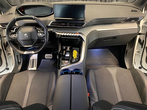 Peugeot 5008 6 of 30