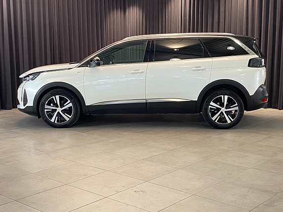 Peugeot 5008 3 of 30