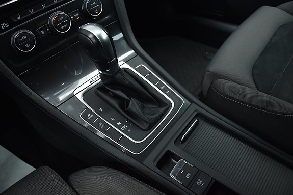 Volkswagen Golf Alltrack 15 of 26