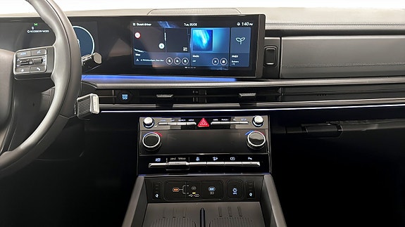 Hyundai Santa Fe 12 of 12