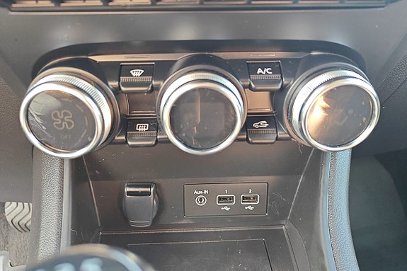 Renault Captur 17 of 20