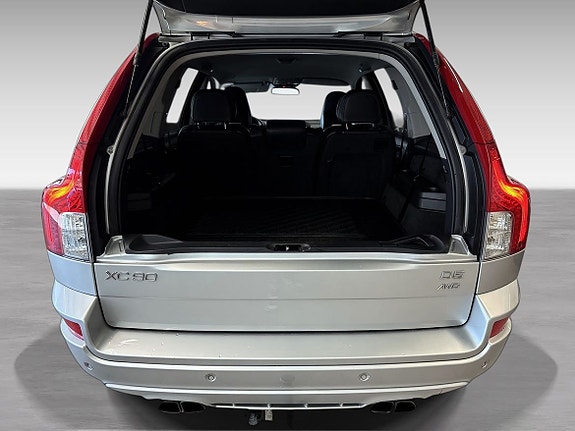 Volvo XC90 12 of 20
