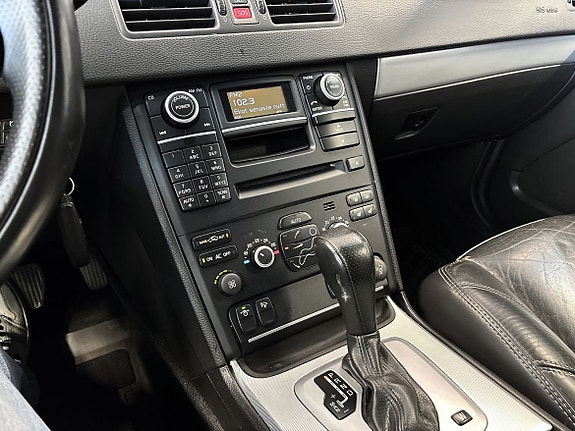 Volvo XC90 19 of 20