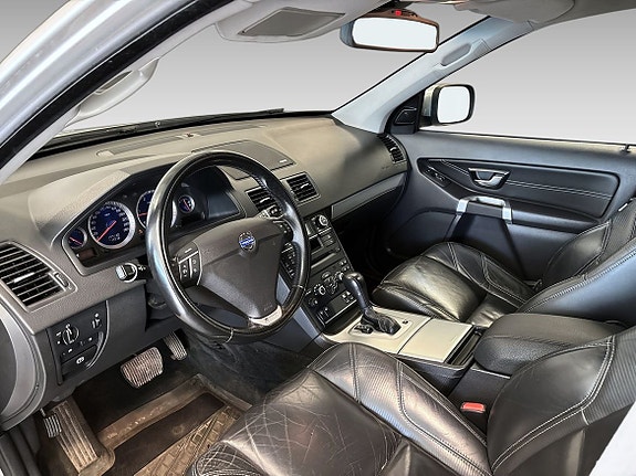 Volvo XC90 9 of 20