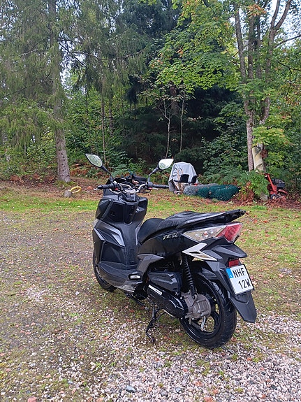 SYM Jet 14 3 of 5