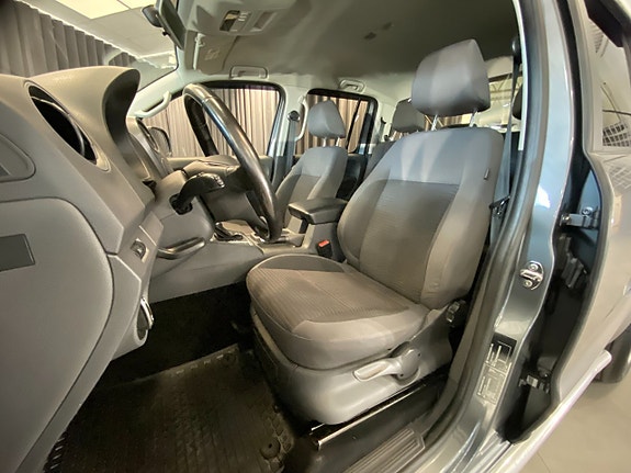 Volkswagen Amarok 6 of 30