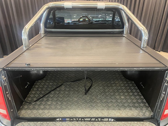 Volkswagen Amarok 24 of 30