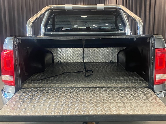 Volkswagen Amarok 23 of 30