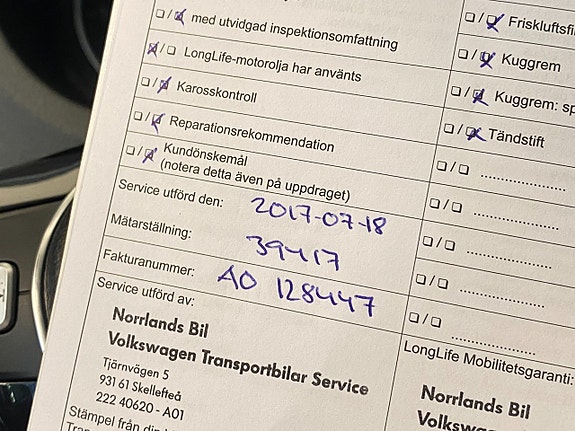 Volkswagen Amarok 13 of 30