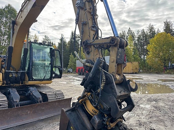 CAT 312 C 17 of 24