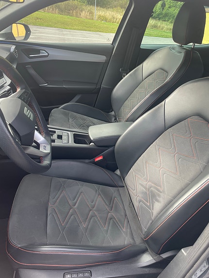 Seat Leon 8 of 9