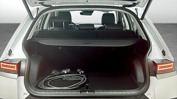 Hyundai Ioniq 5 10 of 12