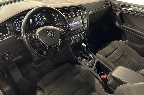 Volkswagen Tiguan 8 of 19