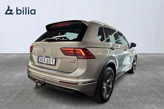 Volkswagen Tiguan 4 of 19