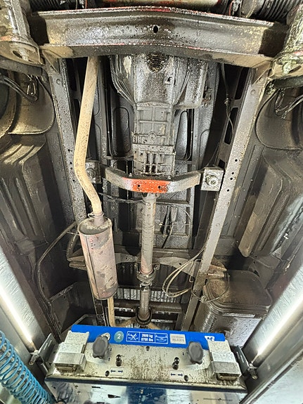 Iveco 40-8 3 of 10