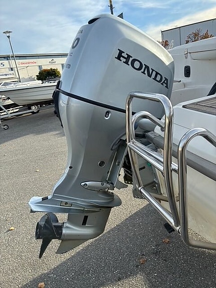 Bella 530 Smart - 10 & Honda 90hk 4 takt -13 10 of 10