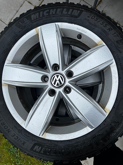 Volkswagen Golf Alltrack 10 of 13