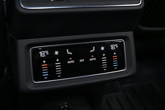 Audi e-tron 22 of 27