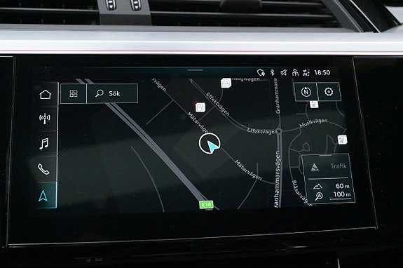 Audi e-tron 14 of 27