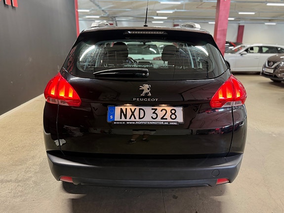Peugeot 2008 4 of 17