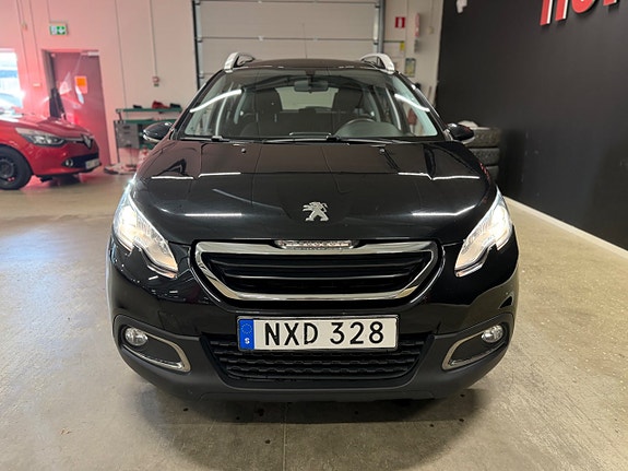 Peugeot 2008 7 of 17