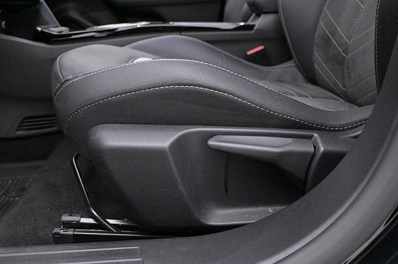 Opel Mokka-e 11 of 27