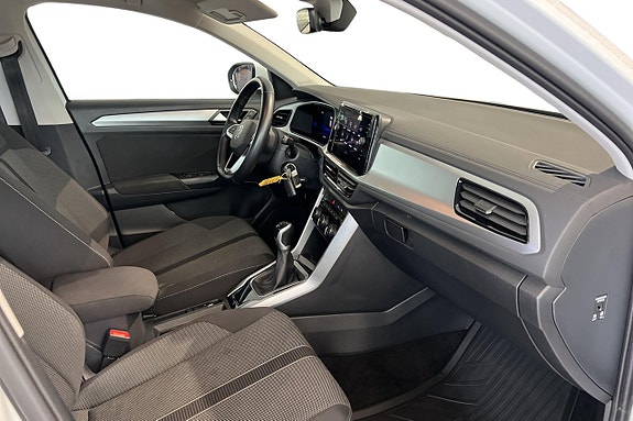 Volkswagen T-Roc 14 of 22
