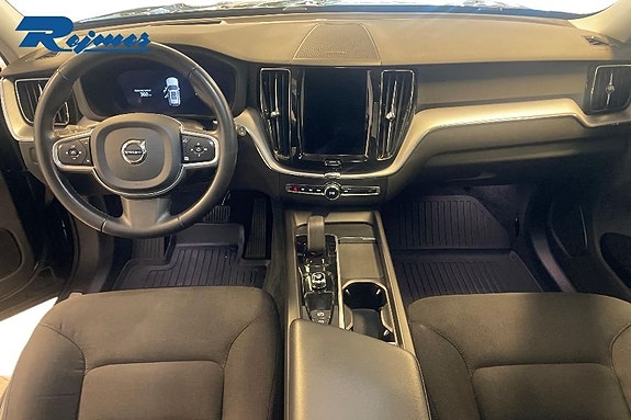 Volvo XC60 10 of 21