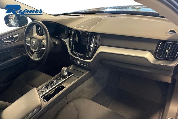 Volvo XC60 9 of 21