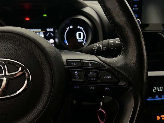 Toyota Yaris Cross 16 of 29
