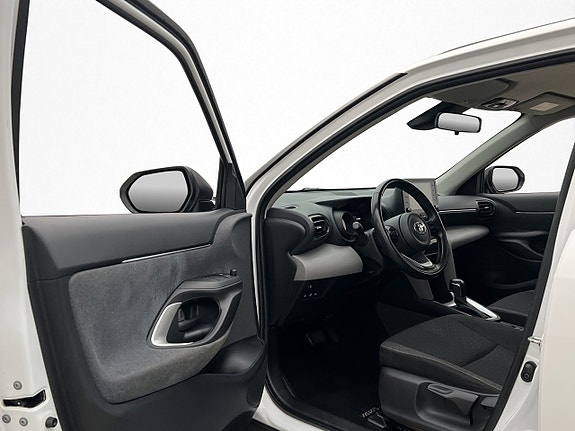 Toyota Yaris Cross 9 of 29