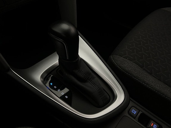 Toyota Yaris Cross 20 of 29