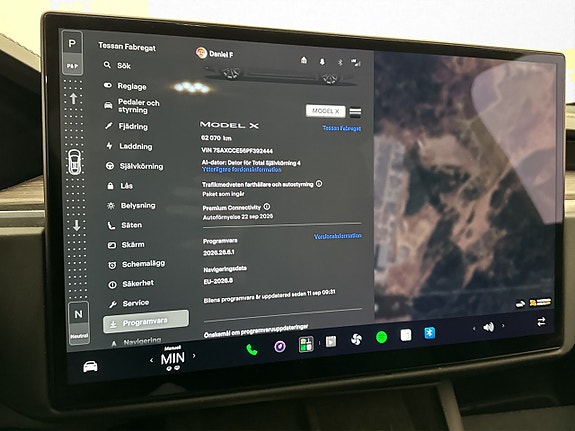 Tesla Model X 22 of 30