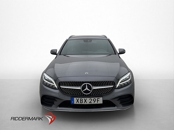 Mercedes-Benz C220 2 of 30