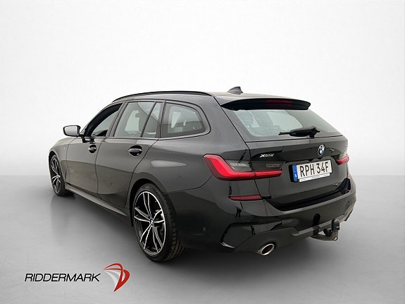BMW 330i 6 of 30