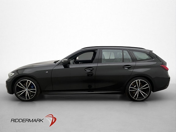 BMW 330i 5 of 30
