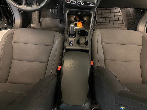 Volvo XC40 25 of 30