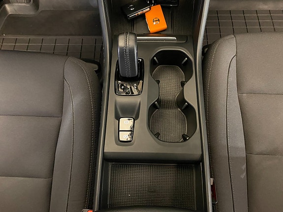 Volvo XC40 28 of 30