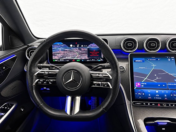 Mercedes-Benz C300 de 8 of 15