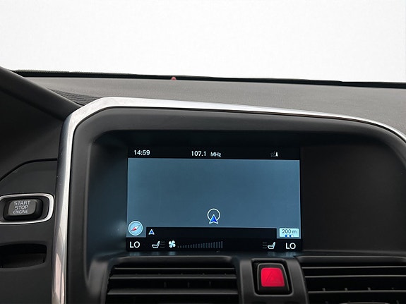 Volvo XC60 22 of 30