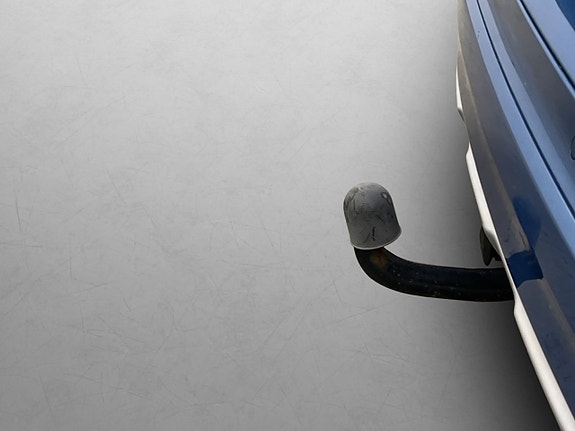 Volvo XC60 10 of 30