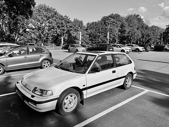 Honda Civic 2 of 9