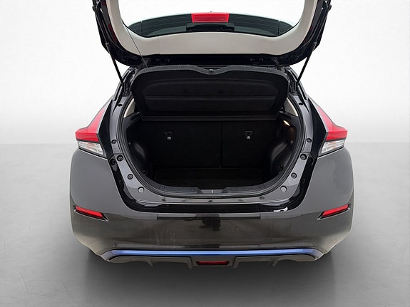 Nissan Leaf 9 of 29