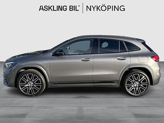 Mercedes-Benz GLA250 e 3 of 17