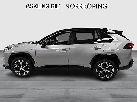 Toyota RAV4 3 of 12