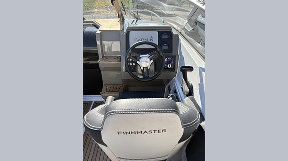 Finnmaster T6 med Yamaha 200hk 4 of 8