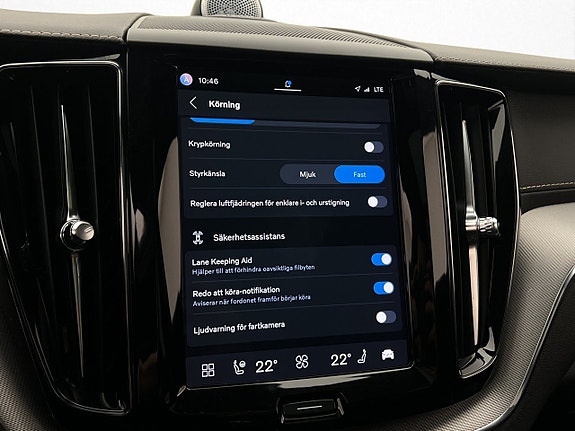 Volvo XC60 28 of 30