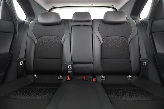 Hyundai i30 16 of 30