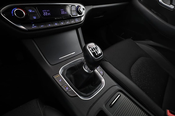 Hyundai i30 24 of 30
